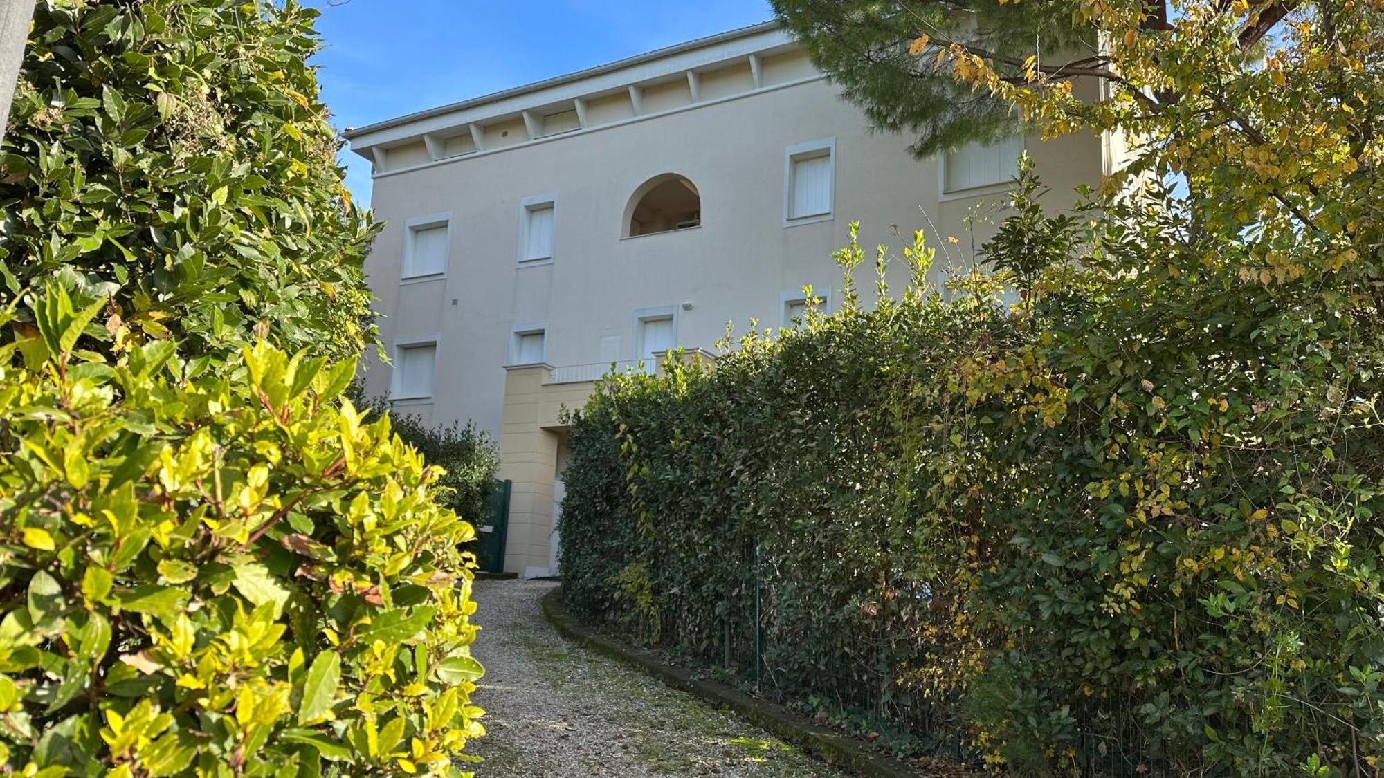 N185 - Numana, Meraviglioso Trilocale Con Terrazzo E Piscina Buitenkant foto